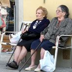 Frauen an der Piazza in Dicomano