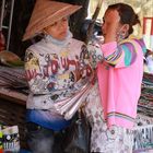 Frauen auf dem Markt in Hoi An, Vietnam