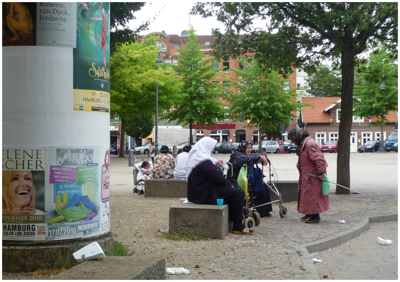 frauen . auf dem stübenplatz