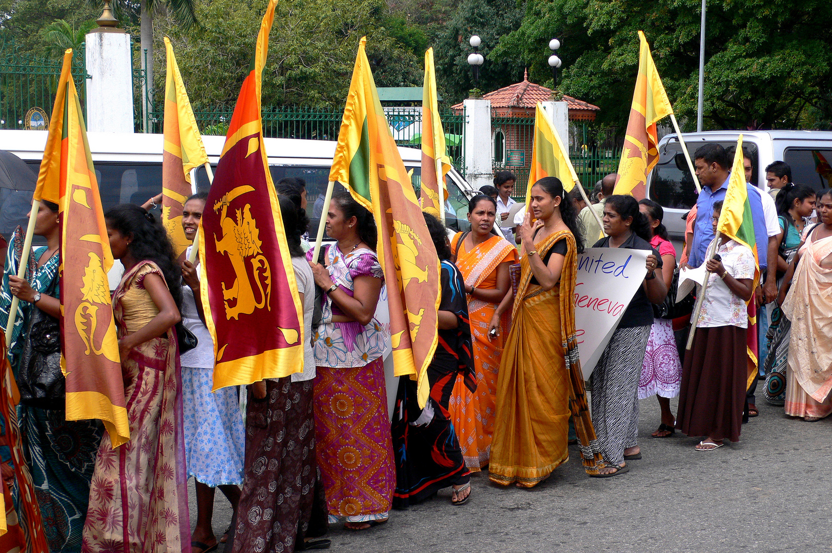 Frauendemonstration in Colombo (Sri Lanka)