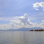 Fraueninsel unter bayerischem Himmel