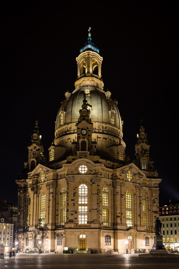 Frauenkirche bei Nacht