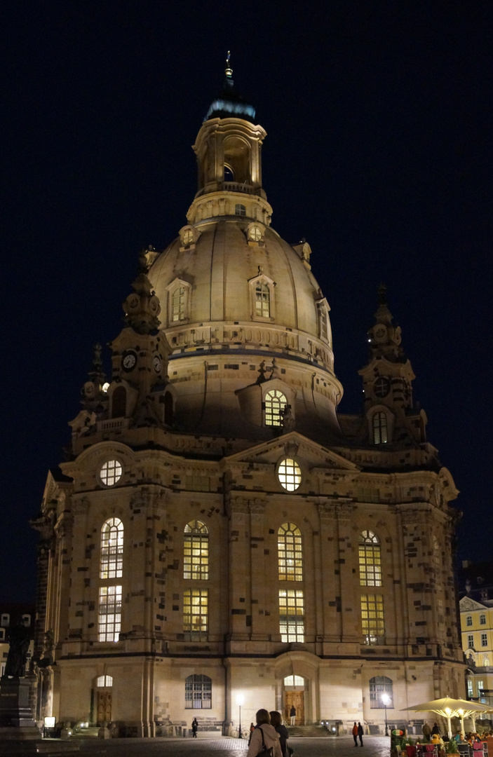 Frauenkirche bei Nacht