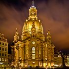 frauenkirche-bei-nacht