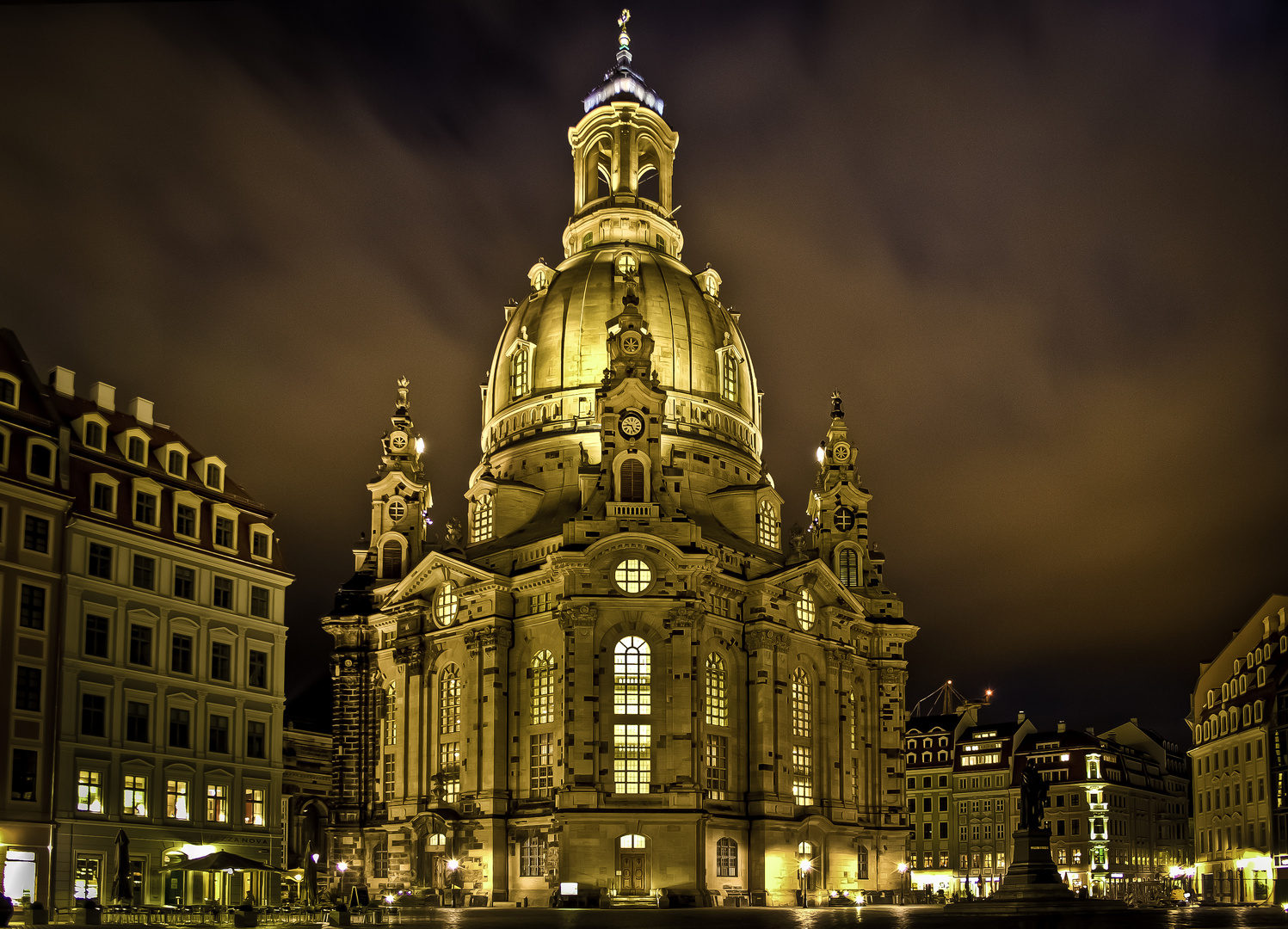 Frauenkirche bei Nacht