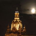 Frauenkirche bei Vollmond