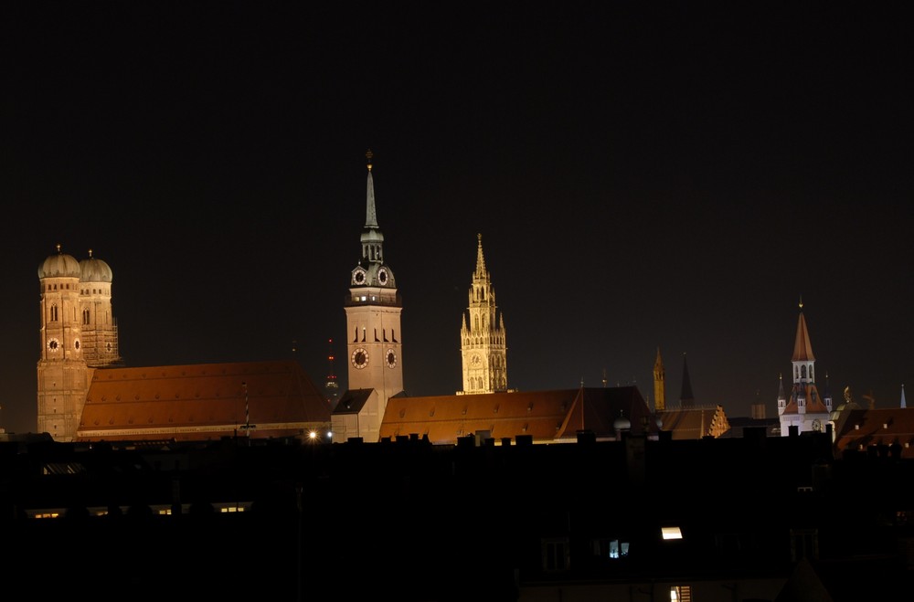 Frauenkirche & Co. bei Nacht