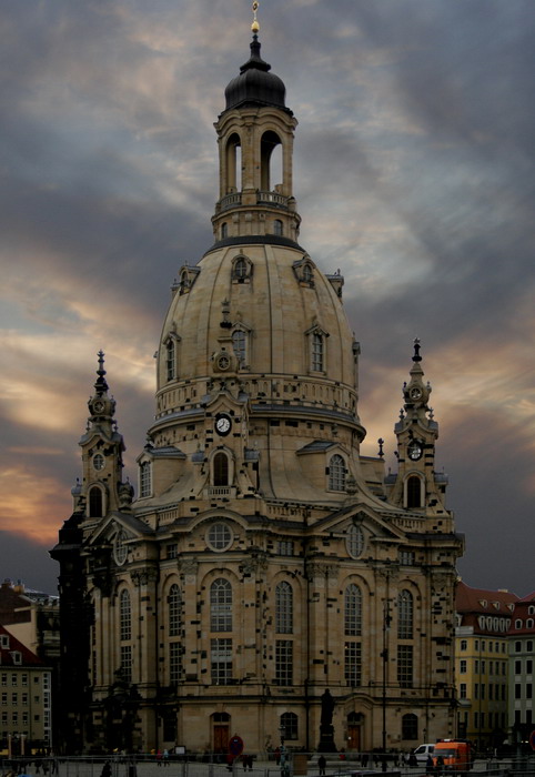 Frauenkirche (da stimmt was nicht)