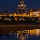 Frauenkirche Dresden in Blauem Rahmen