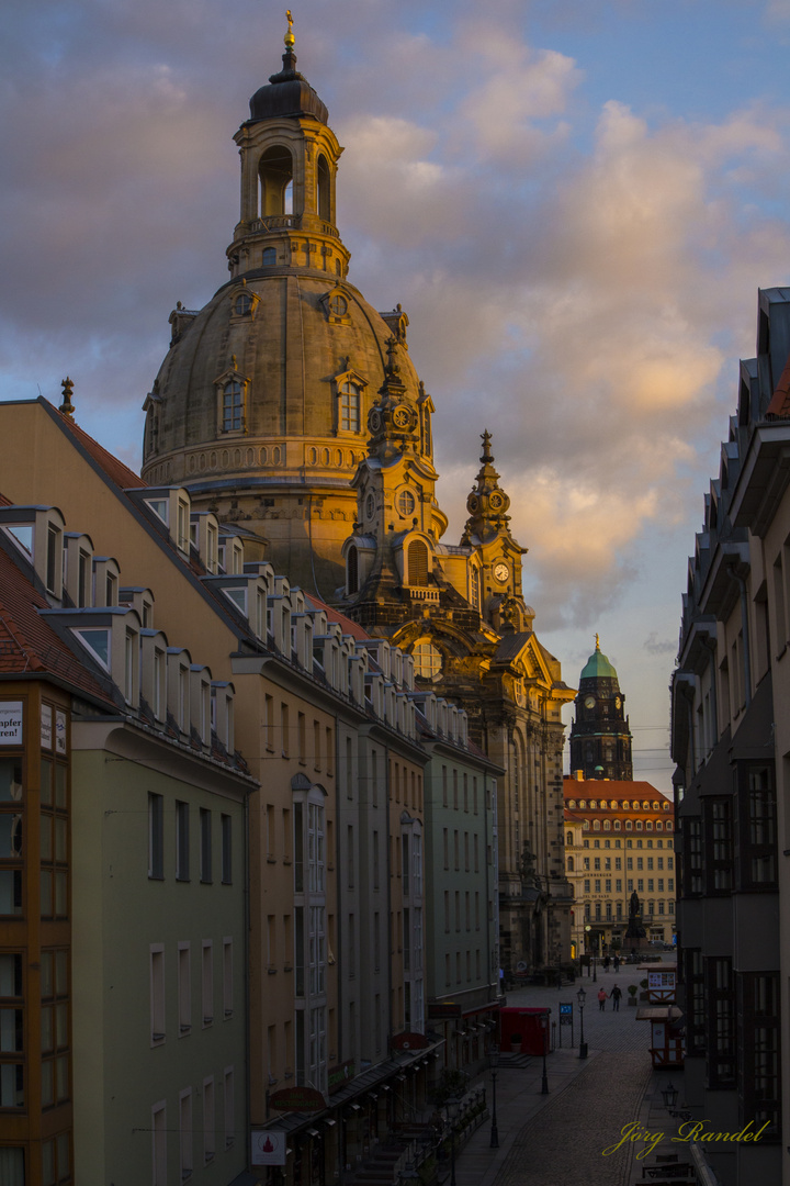 Frauenkirche Dresden in den Abendstunden