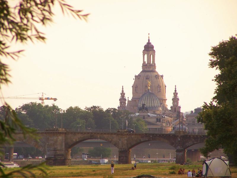 frauenkirche in der abendsonne