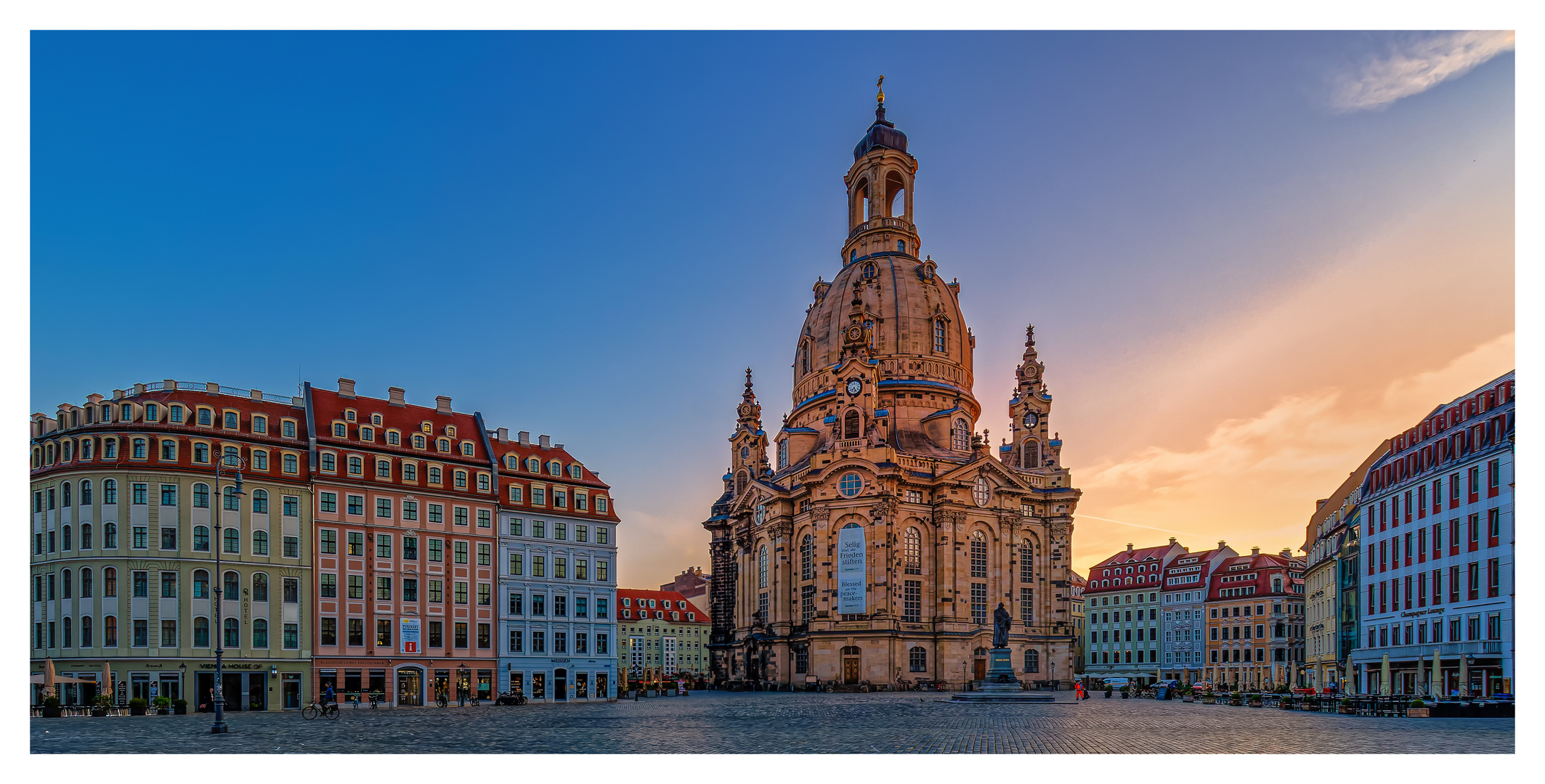 Frauenkirche mit Neumarkt - Dresden