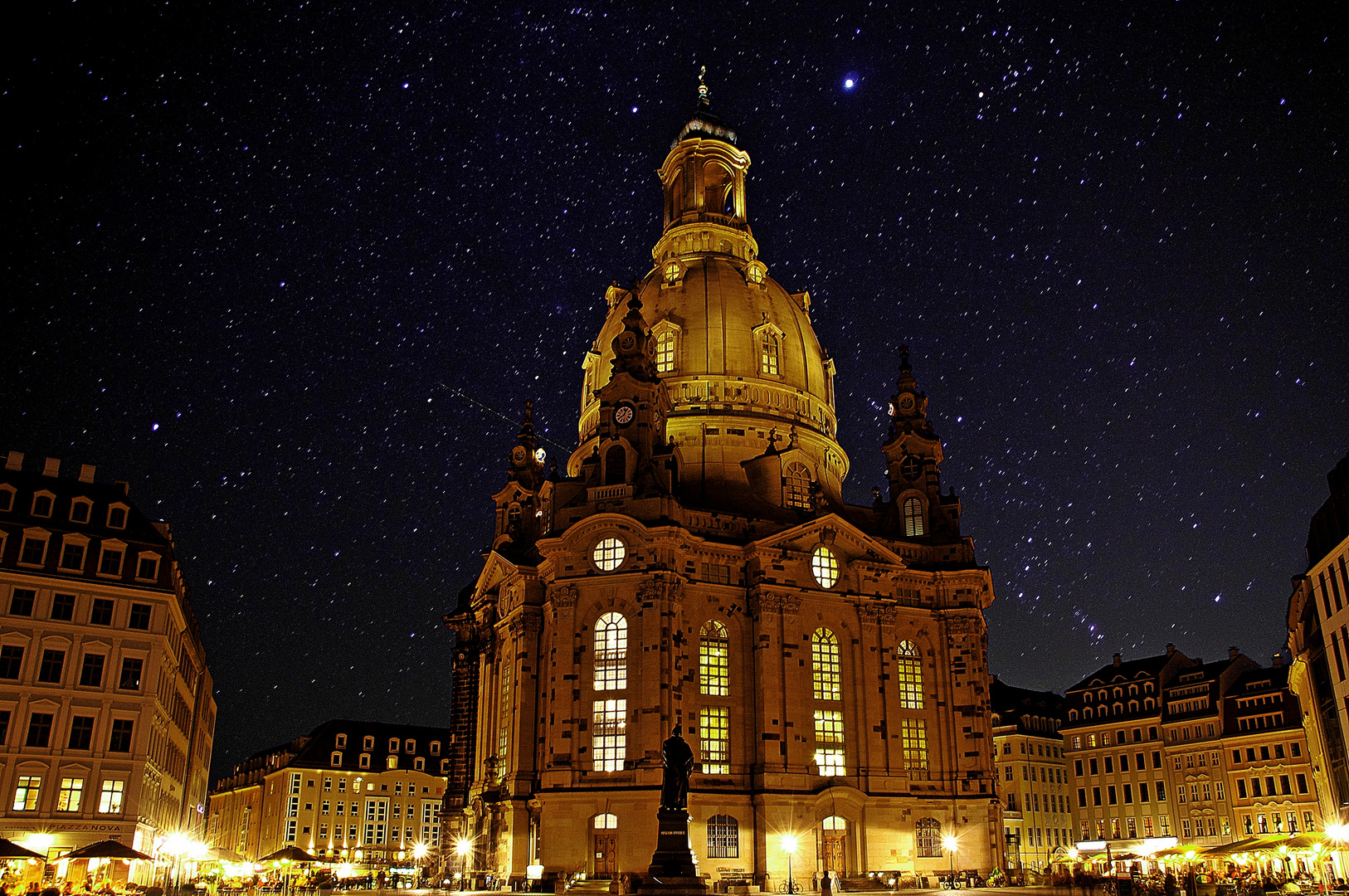 Frauenkirche to night