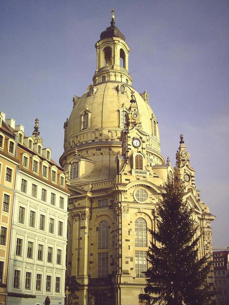 Frauenkirche zu Weihnachten