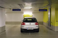 Frauenparkplatz...