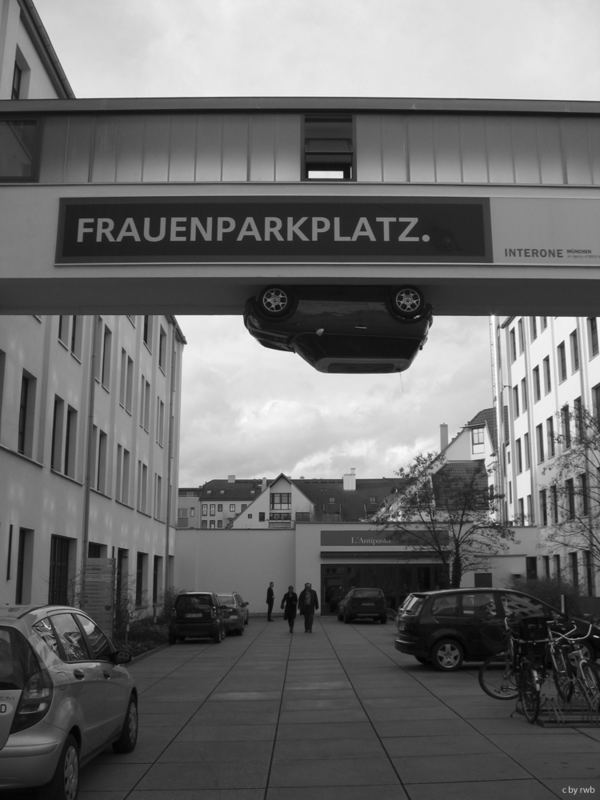 Frauenparkplatz