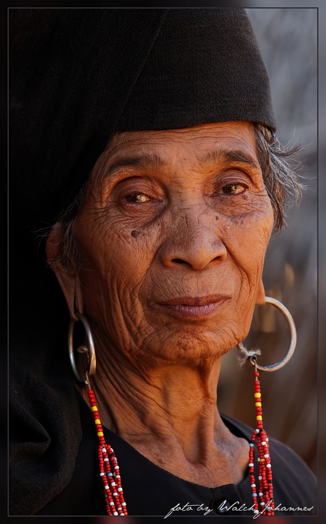 Frauenportait in Burma