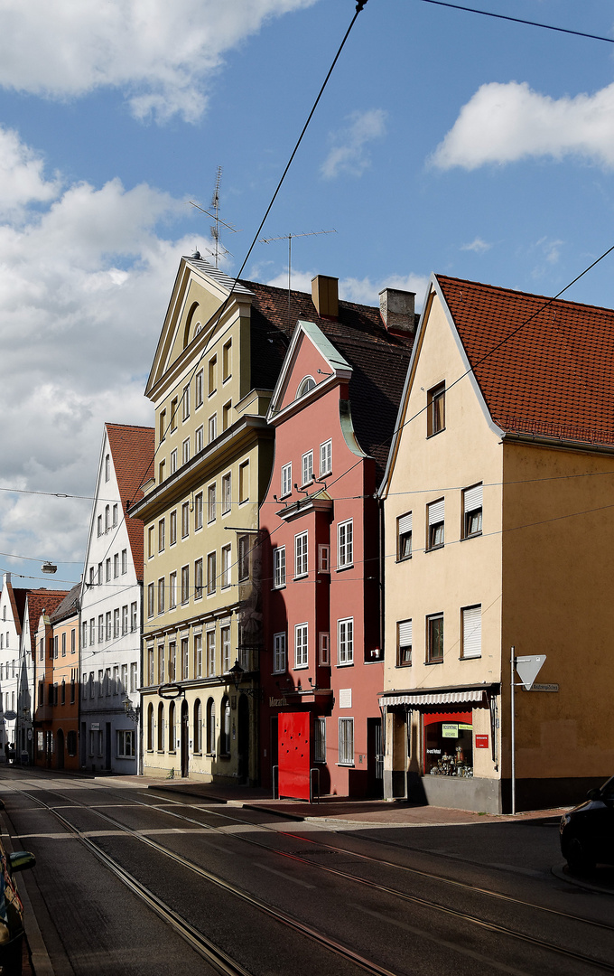 Frauentorstr. mit Mozart-Haus, Augsburg, Juli 2012