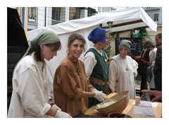 Fraumünsterfrauen kennen keine Tränen ... ;-) ! (Mittelalterspektakel Zürich 08)