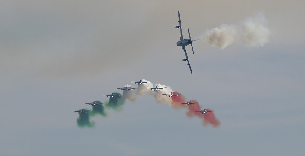 Frecce Tricolore bis