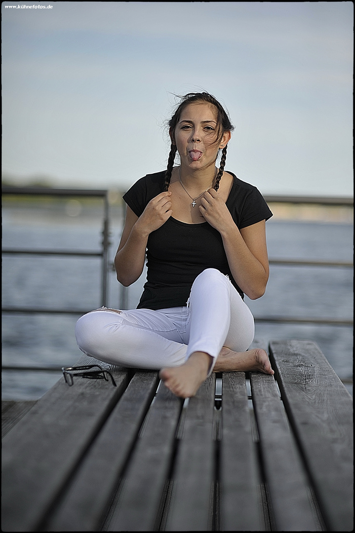 Frech ? Foto & Bild jugendliche, outdoor, angi cherrie Bilder auf