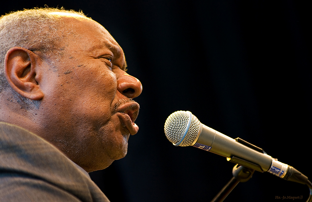 Freddy Cole V