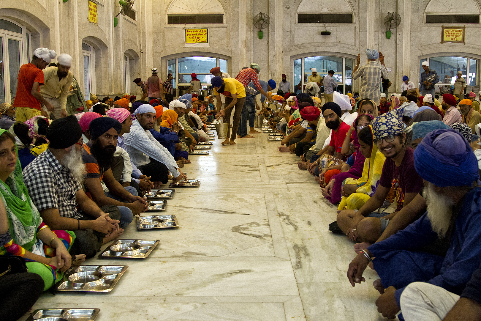 free food distribution in a sikh temple