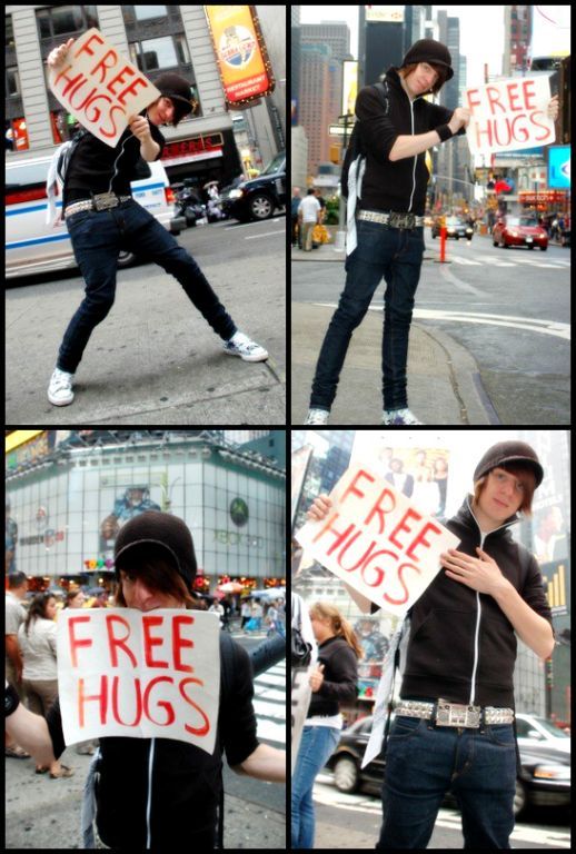 Free Hugs ||