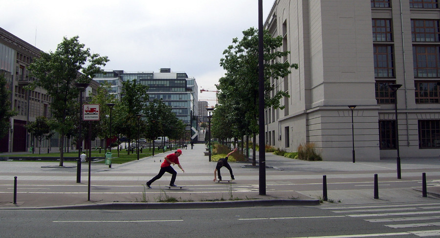 freestyle figures on campus