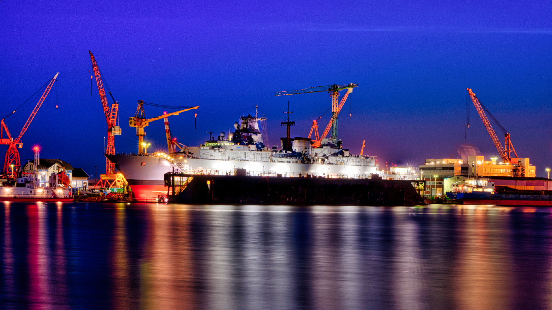 Fregatte "Bayern" im Dock der Bredo Werft