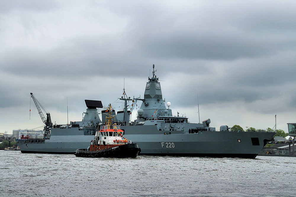 Fregatte Hamburg F220 Typ 124 - Sachsen-Klasse - Bundesmarine / Deutsche Marine