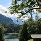 Freibergsee in Oberstdorf, mit Blick auf die Heini-Klopfer Skischanze