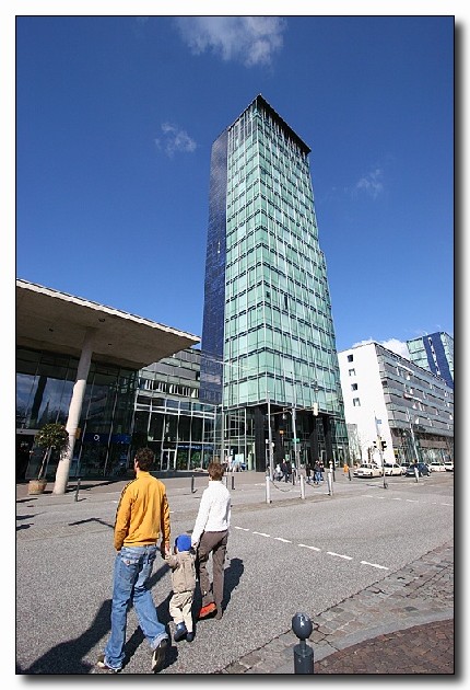 Freiburg, Breisgau, Hauptbahnhof...