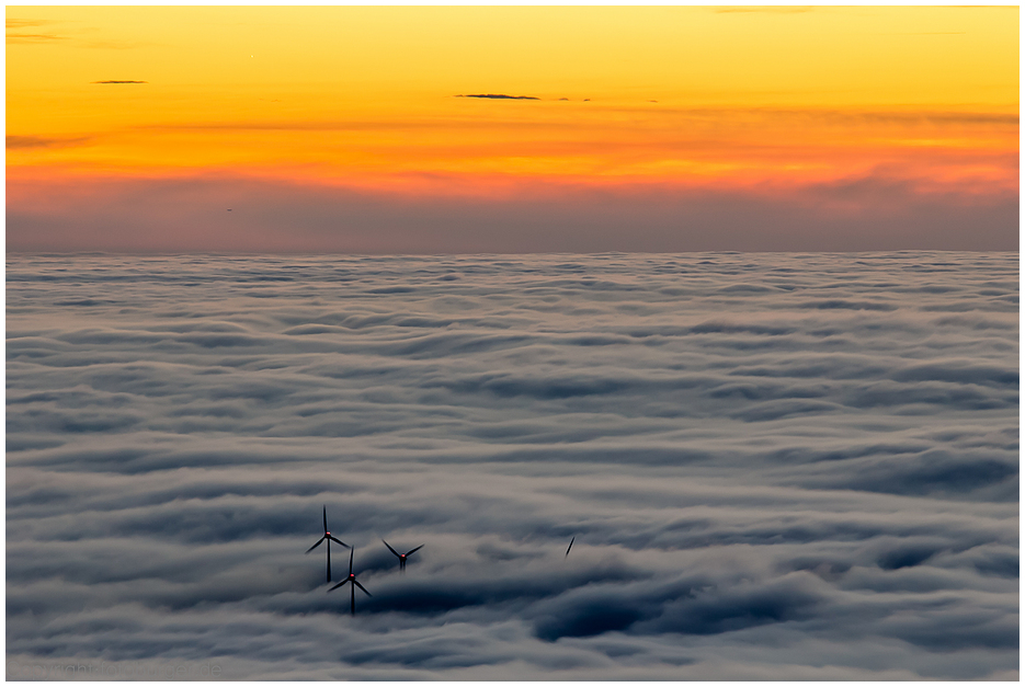 Freiburg unter Nebel