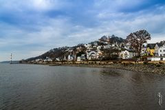 Freie Sicht auf Blankenese im Frühjahr