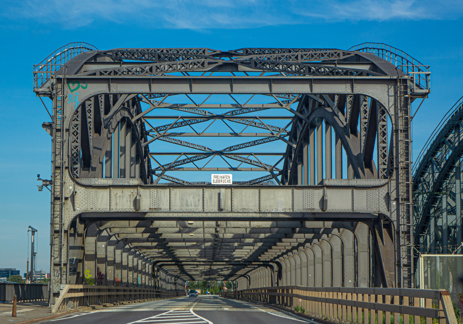 Freihafen-Elbbrücke