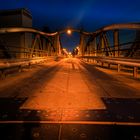 Freihafenbrücke Krefeld bei nacht