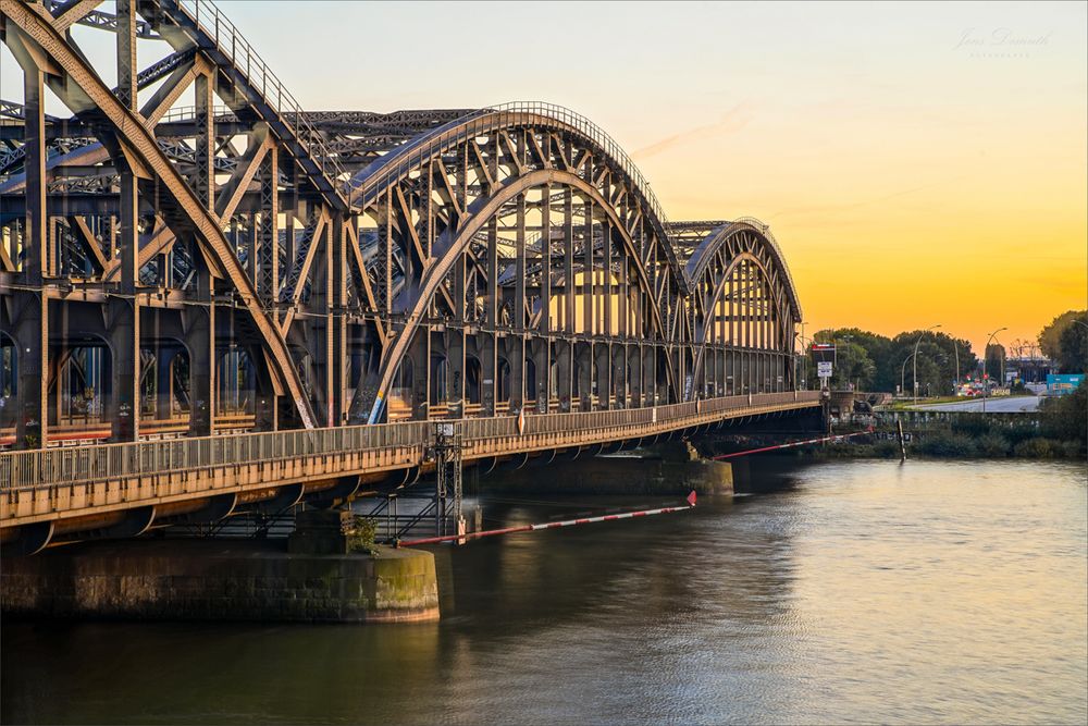 Freihafenelbbrücke (1200)