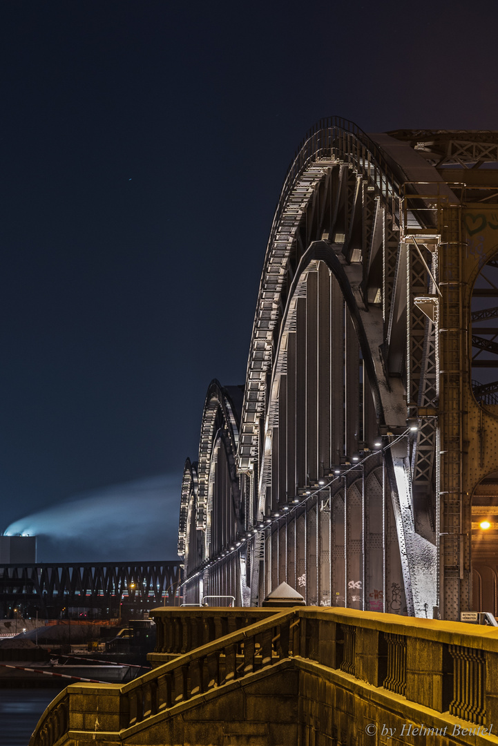 Freihafenelbbrücke 2015