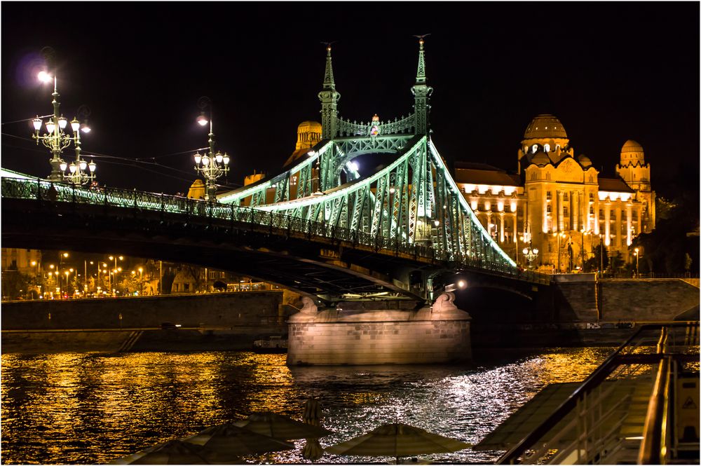 Freiheitsbrücke, abends