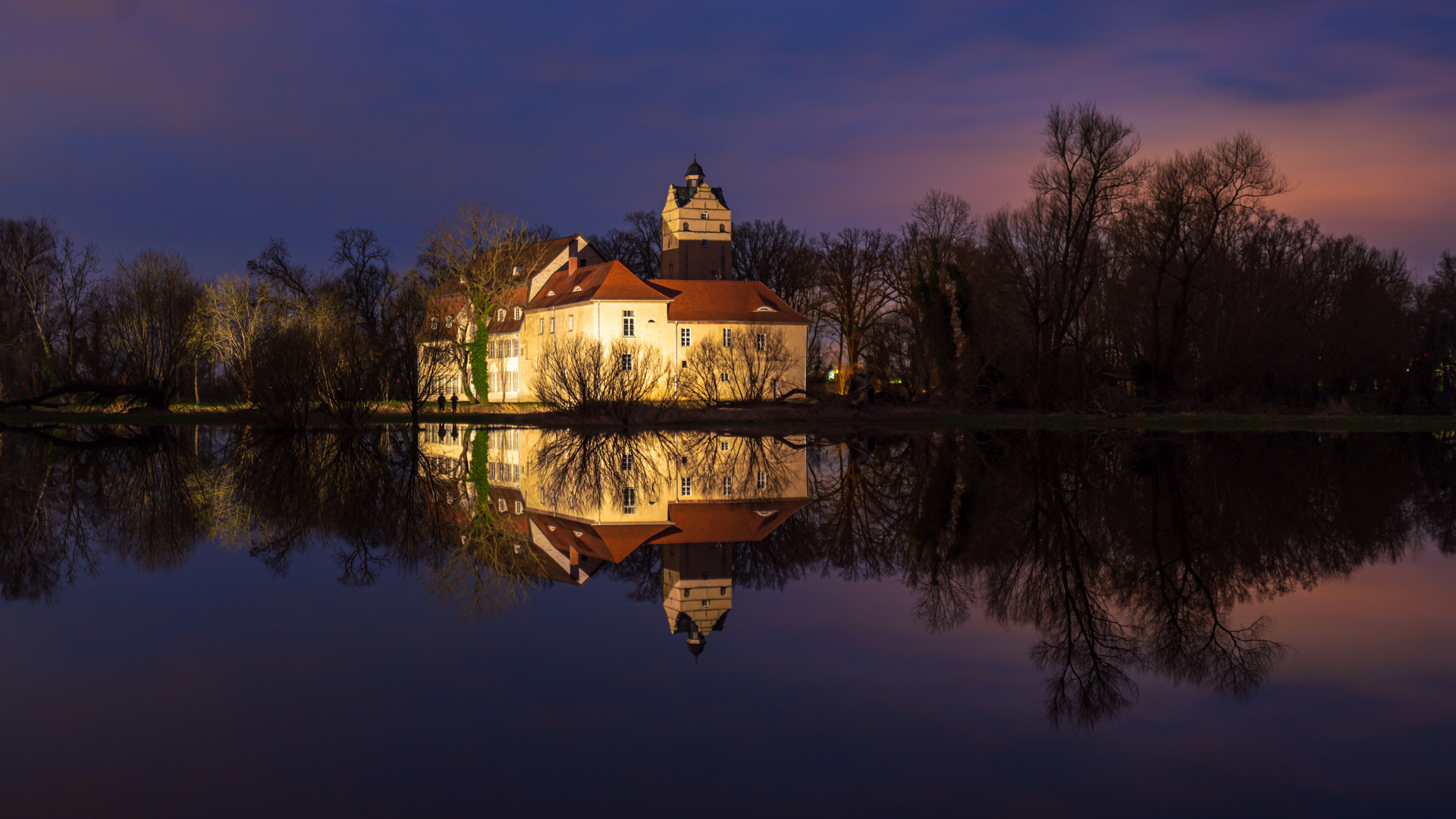 Freitag Abend am Gänsefurther Schloss