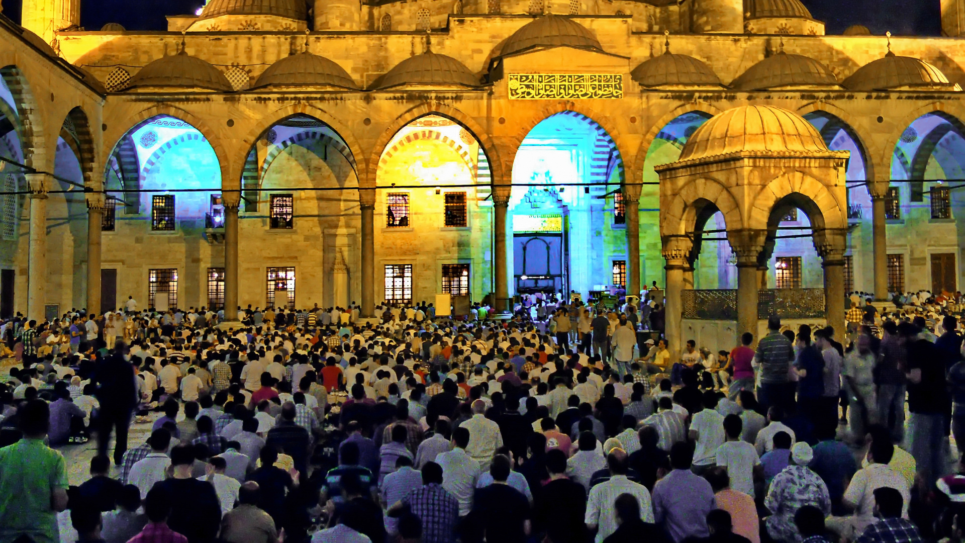 Freitagsgebet in der Blauen Moschee