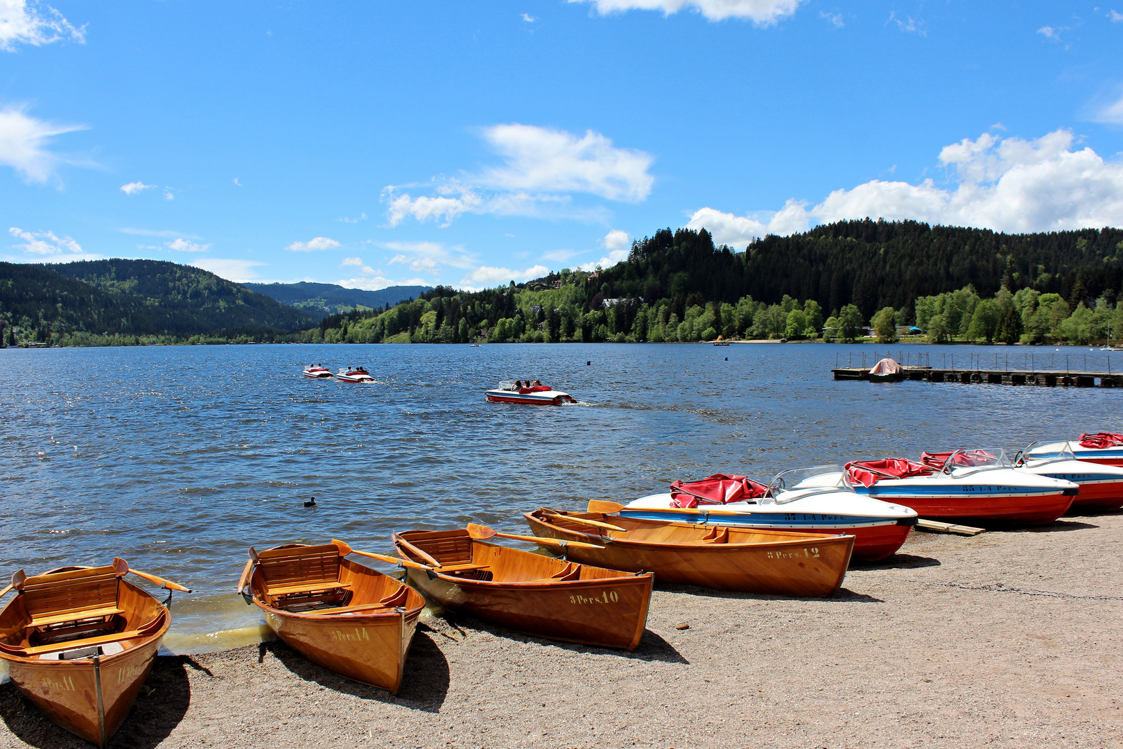 Freizeitvergnügen am Titisee -1-