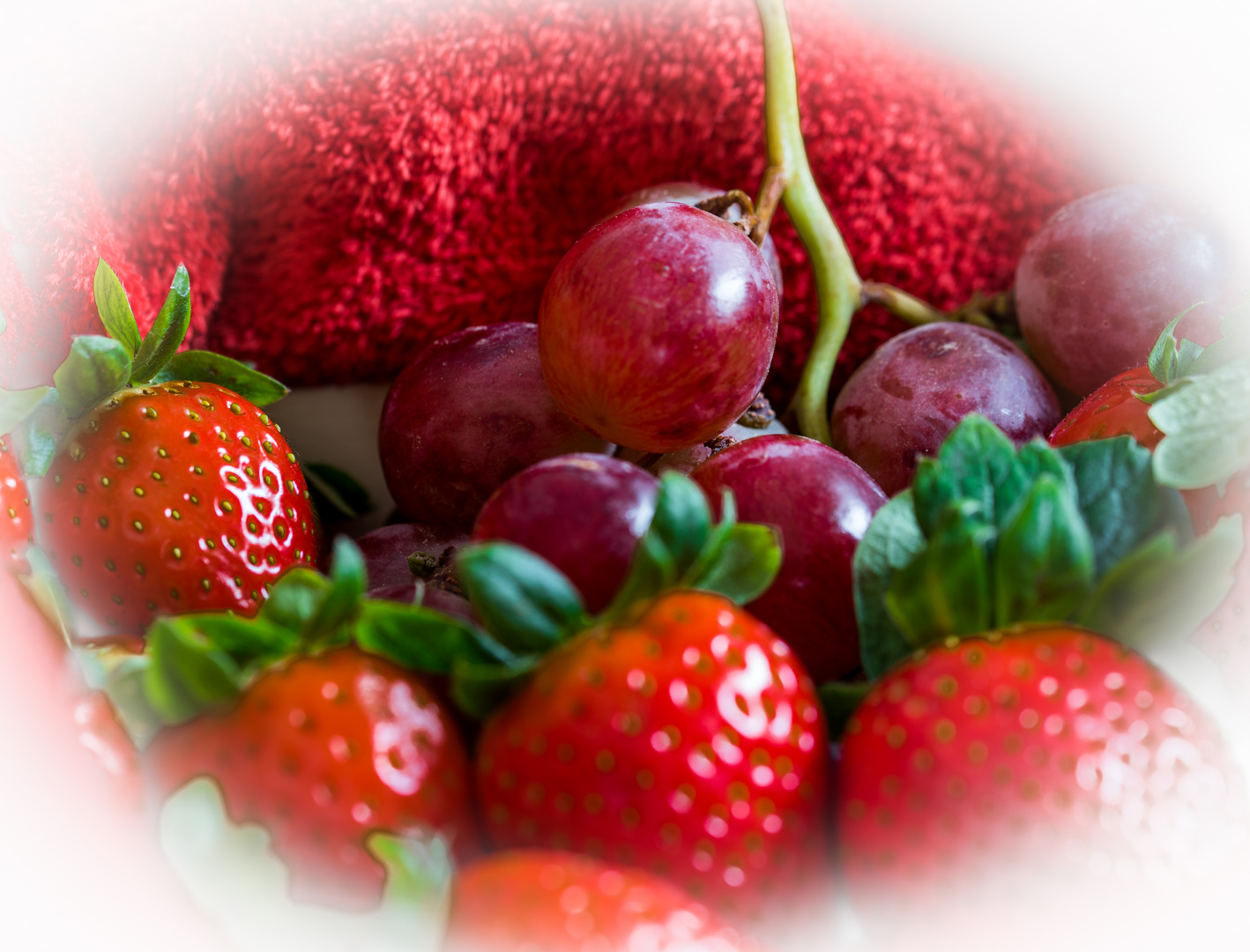 Fresas y uvas