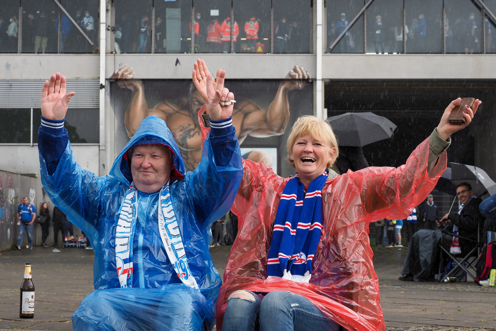 Freude über den Aufstieg von FC Hansa Rostock