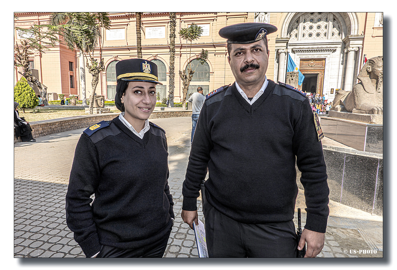 Freundliche Polizei beim ägyptischen Museum