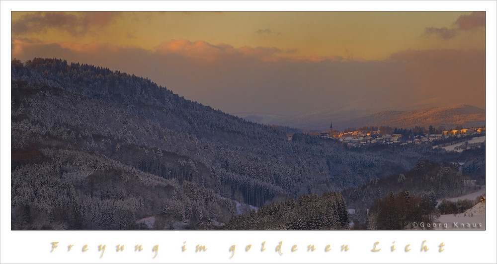 Freyung im goldenen Licht