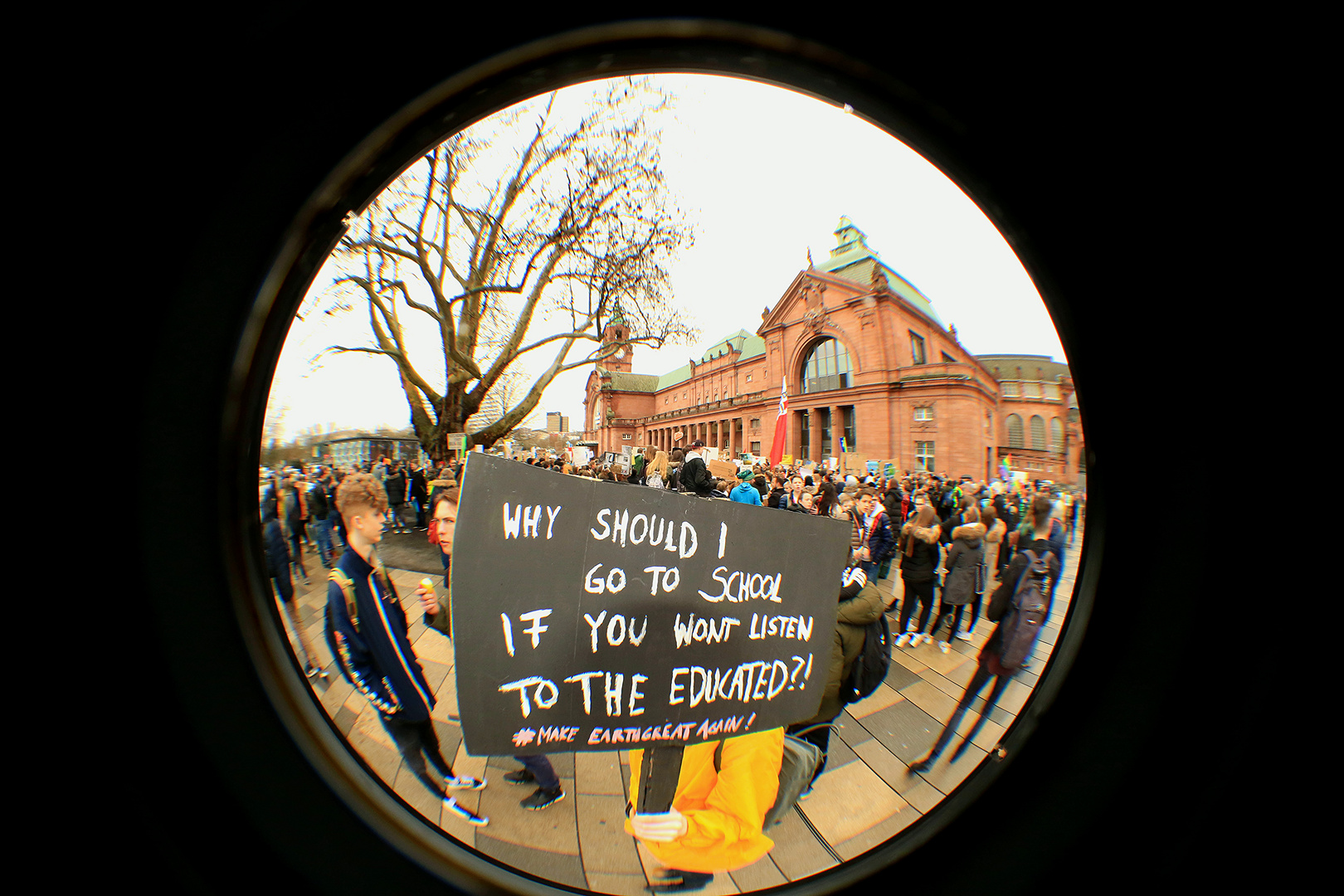 "Friday for future" Demo Wiesbaden