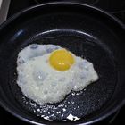 Frieda, das Vorwerk-Huhn 3 von 4: Das Ei wird zubereitet