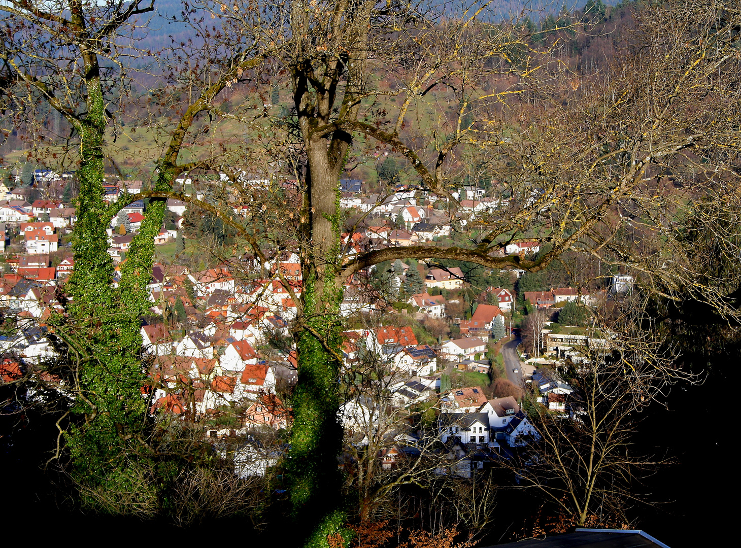 Friede den Hütten ...